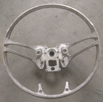 Хорошая цена. Bushing Car Steering Wheel Frame CNC Magnesium Auto Parts Tapping онлайн
